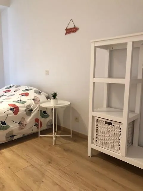 Vakantie Appartement Allure, Met Zuidgericht Tuintje Ostend Apartamento