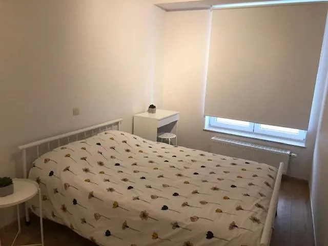 Vakantie Appartement Allure, Met Zuidgericht Tuintje Ostend Bélgica